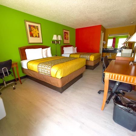 Morning Star Inn Anson Экстерьер фото