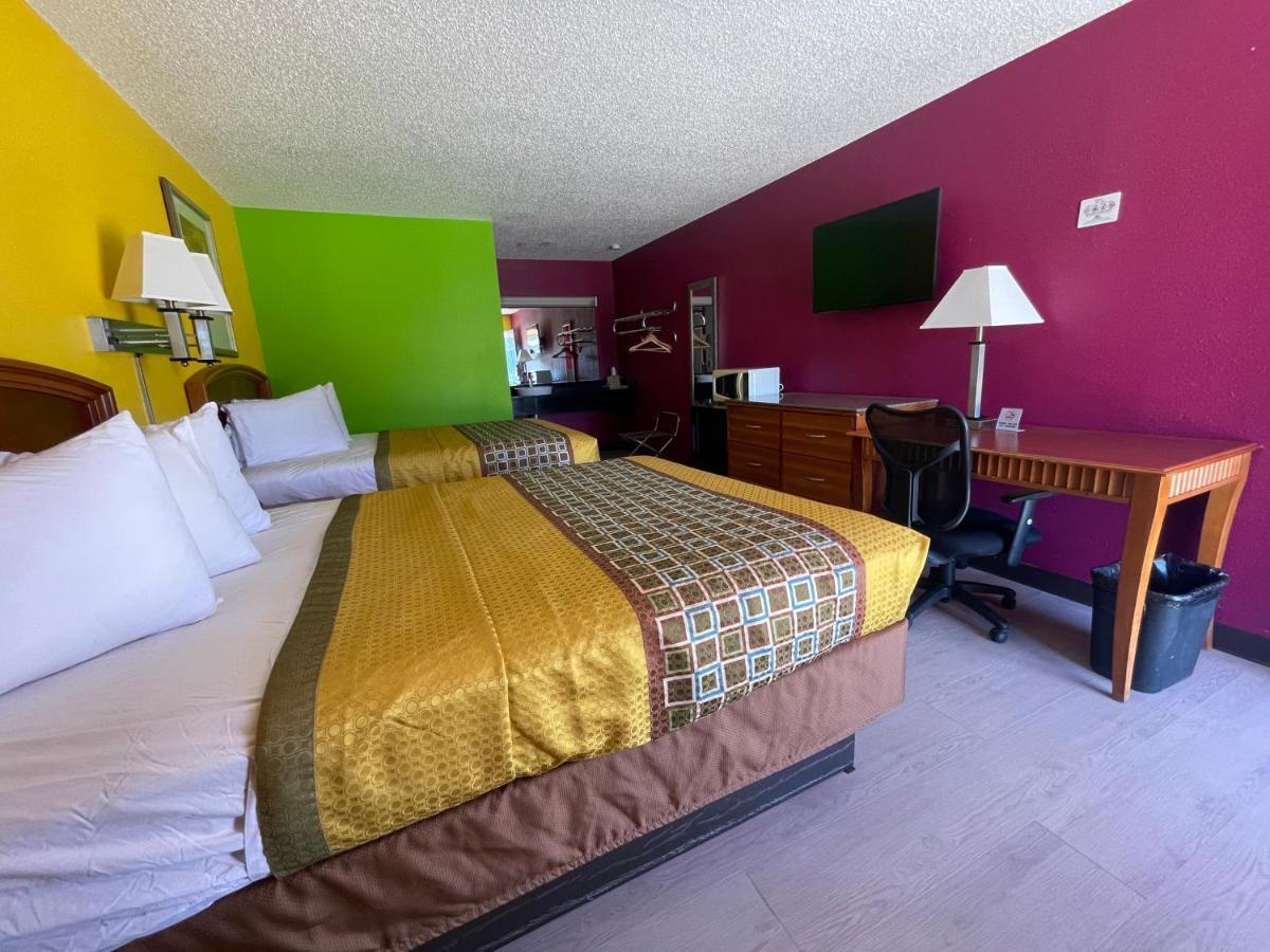 Morning Star Inn Anson Экстерьер фото